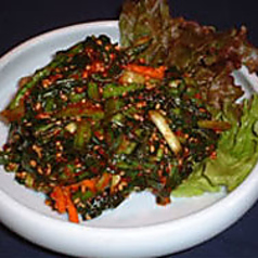 ニラキムチ〈200gカップ詰〉