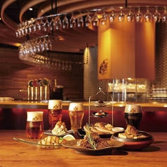 YEBISUBAR　調布サウスゲートビル店の雰囲気1