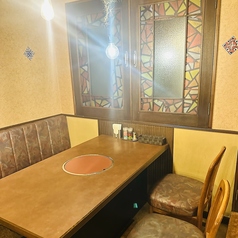 1階テーブル席B