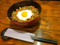 鳥そぼろ丼/鳥骨スープ