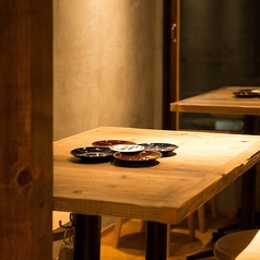 最大12名様までまとまったお席でご案内可能です。