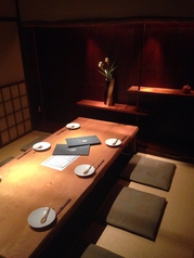 他にも最大16名まで個室のご用意がございます。