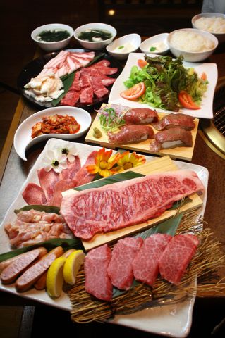 コースが人気のお店です！飲み放題もお付けできます！