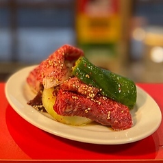 ◆赤身やホルモンの切り落としと焼き野菜のフジ焼き