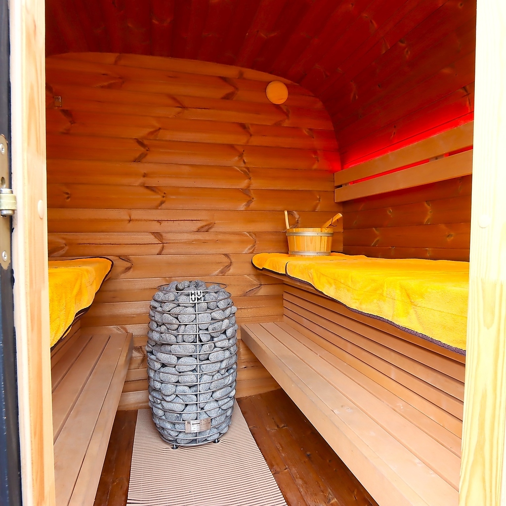 併設サウナで、 食事前後にゆっくり整うひととき。