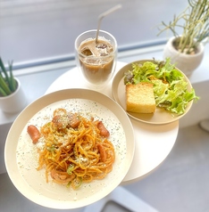 【Pasta lunch】昔ながらの王道ナポリタン(極太モチモチ麺）