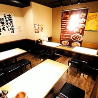 活気あふれる空間で中華を堪能できるテーブル席あり◎