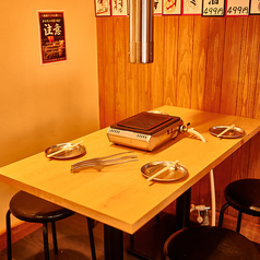 焼肉×ホルモン×居酒屋 矢向肉流通センターの雰囲気1