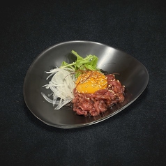 馬肉ユッケ