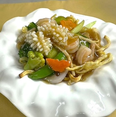 【オススメ！】海鮮と野菜のあんかけ焼きそばの写真