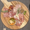 料理メニュー写真&nbsp;シャルキュトリーの盛り合わせ