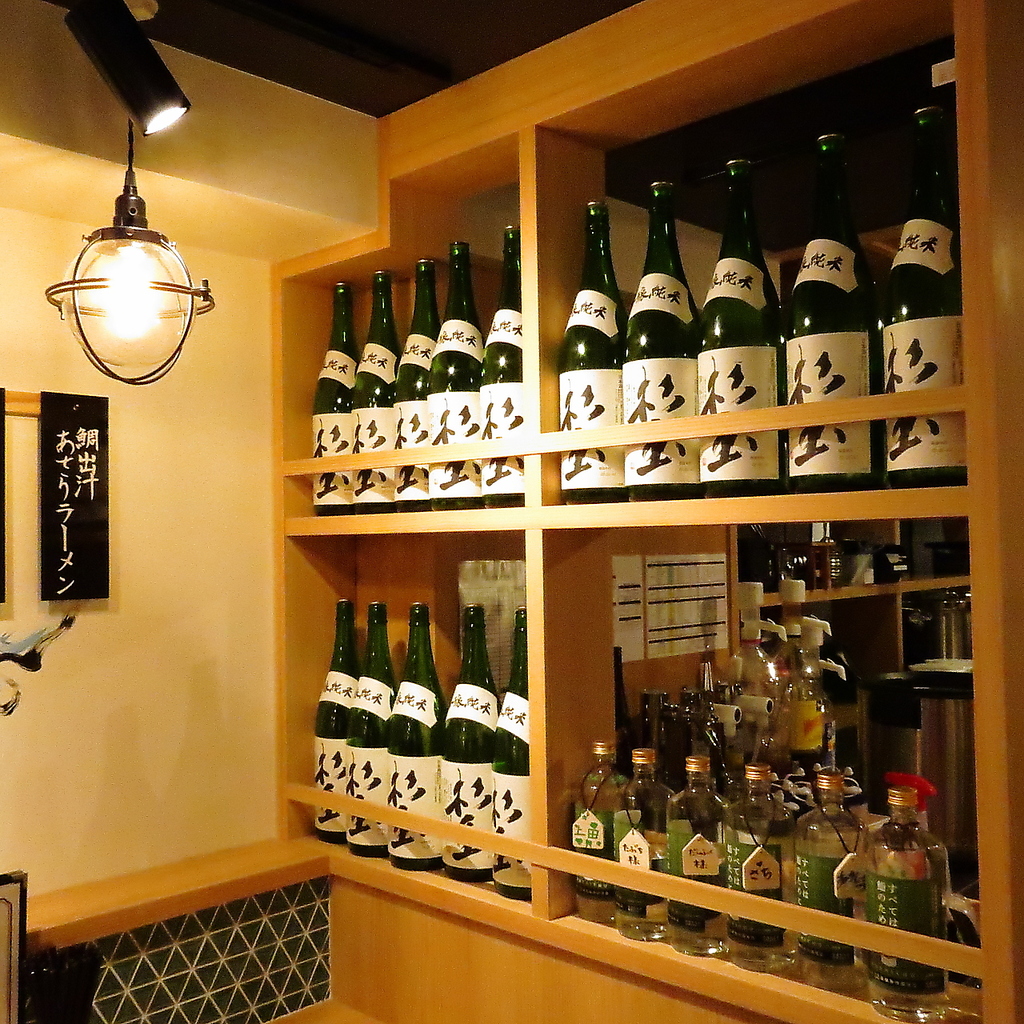 ドリンクメニューも豊富で嬉しい♪中でも店主こだわりの日本酒は厳選された銘酒を取り揃えております