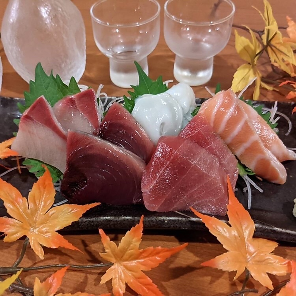 郡山駅前居酒屋[はなの舞]仲間とワイワイ生ビール付き飲み放題付本鮪も！お刺身食べ放題2750円(税込)