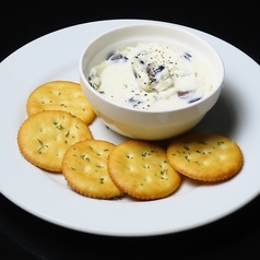 黒豆とマスカルポーネのカナッペ