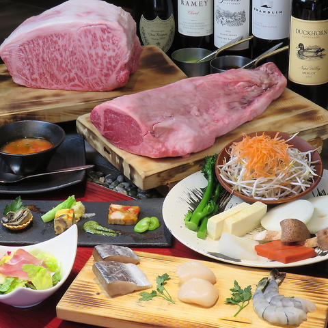 神戸牛を目の前の鉄板で調理。お洒落な空間で絶品料理を堪能…