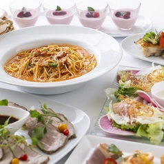 レストラン フィーヌ ゼルブ/シェ トヤのコース写真