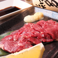 熊本直送の鮮度抜群な馬刺しを堪能！飲み放題付コースも