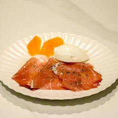 生ハムのマスカルポーネ ～贅沢オレンジ添え～