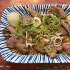酒飲みの炙り豚ハツポン酢