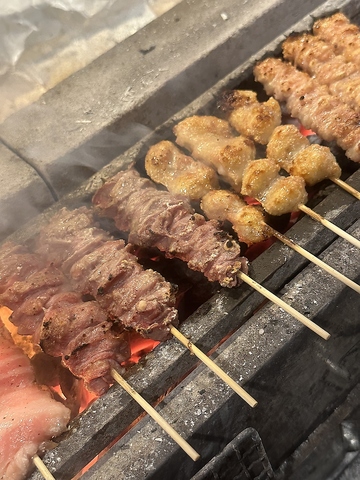 炭火焼とり隼