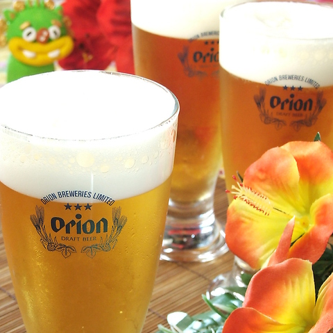 ドアを開ければそこは南国！沖縄気分！！今日もみんでオリオンビールで乾杯さぁ～♪