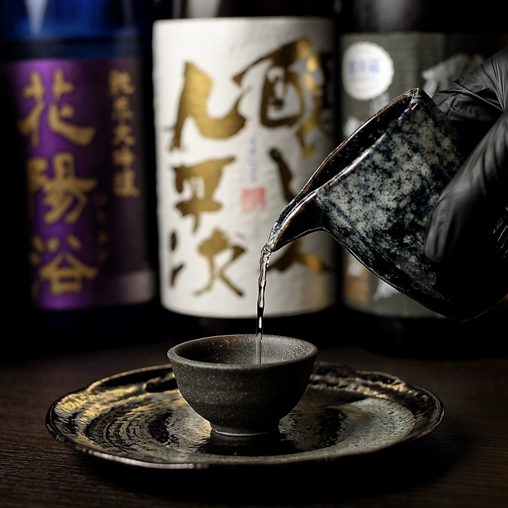季節の日本酒など常時そろえております。