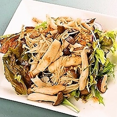 木こり風きのこサラダ