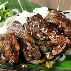 中落ちカルビ藁焼き