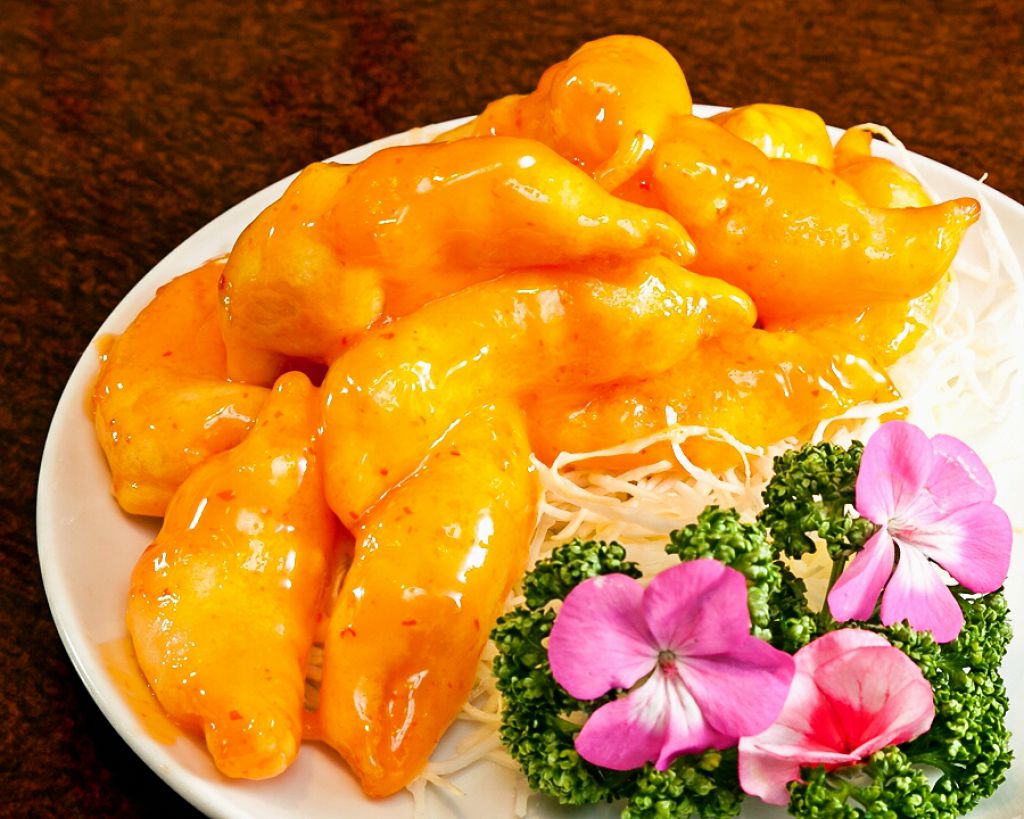 【食べ放題OK】自信の逸品。エビマヨ！プリっとした大きなエビとマヨネーズの相性がバツグン！