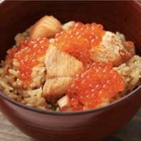 宮城の旬がたのしめます。秋の味覚　はらこ飯