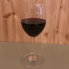 マン　グラス赤ワイン