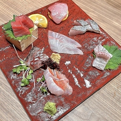 お造り盛り合わせ(2人前)