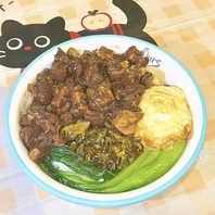 自分好みの一杯と豊富なサイドメニューが魅力！