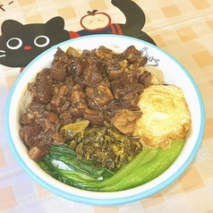 自分好みの一杯と豊富なサイドメニューが魅力！