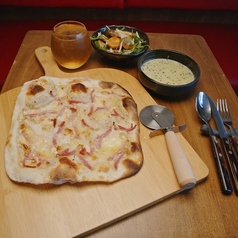ランチ タルト・フランベ セット