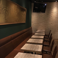 人気のソファ席♪タバコが吸える喫煙席♪