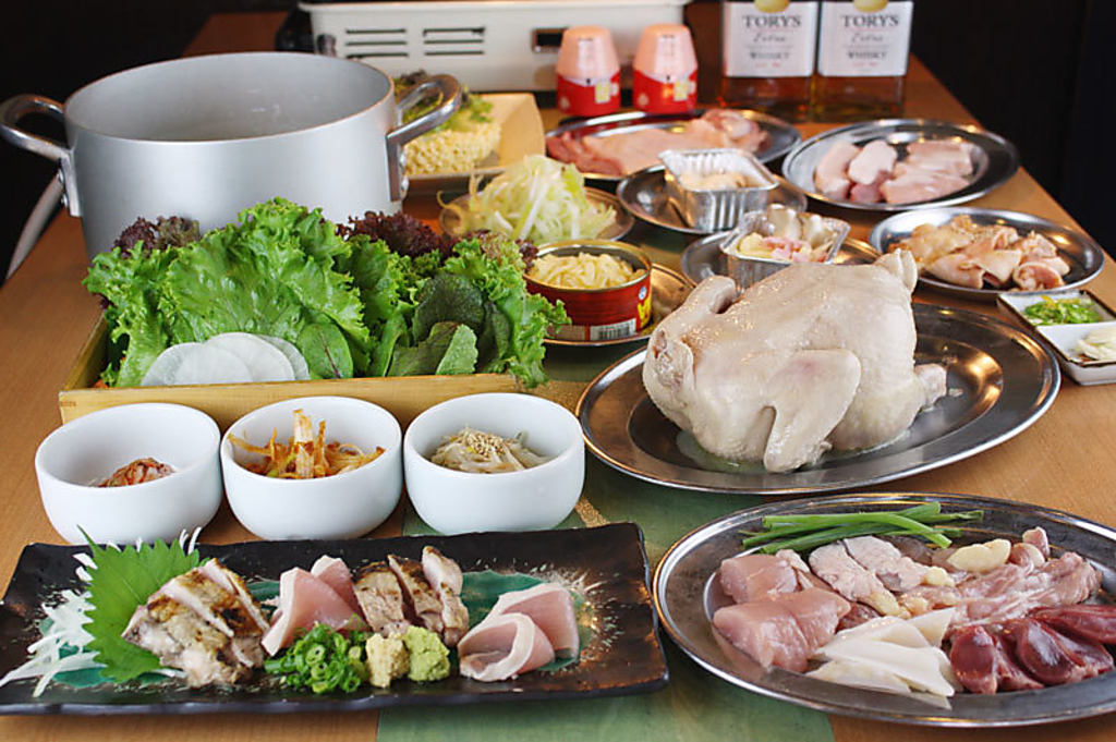 メニューを見ていろいろ迷いながら楽しむのもアリだけど、色々セットになったコース料理もおすすめ☆