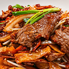 香港太麺の牛肉XO醤炒め
