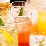 王道のハイボール/レモンサワー/自家製レモネード等全80種以上が飲み放題♪串揚げとの相性抜群です◎