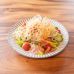 水菜とパリパリ揚げ野菜のサラダ