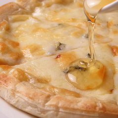 クワトロピザ(ハチミツ付)