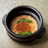 旬の素材で作るこだわり土鍋ごはんは〆に最適！