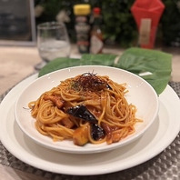 厳選食材と手作りにこだわった豊富な料理！