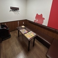 ご友人同士やグループでの集まりにぴったりな、8名様向けのお部屋を2部屋ご用意しております！まねきねこ大分駅前店は、飲食物の持ち込みが完全自由。お好きなお酒やおつまみを持ち込んで、リーズナブルにカラオケパーティーを楽しめます！学生さんや3名様以上ならお得なポテト食べ放題もぜひご利用ください♪