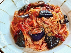 茄子とベーコンのアラビアータ