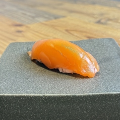 サーモン（1貫）