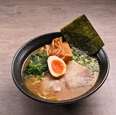 とんこつ醤油ラーメン