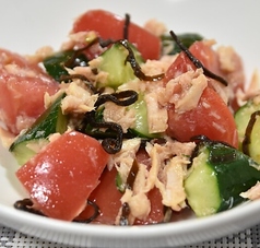 ツナトマトの塩おんぶ和え