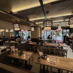御徒町駅北口から徒歩1分、上野エリアからもアクセスがしやすい当店は大人数様での集まりにもぴったりです！新年会や忘年会、歓送迎会など様々なシーンで幅広くご利用頂けます！本場中国人シェフが手掛ける本格中華を是非皆様でご堪能下さいませ！