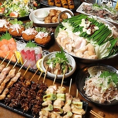 【生ビールもOK】厳選串盛り＋博多名物もつ鍋,鮮魚刺身付き[飲放]コースの写真